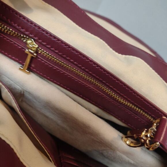 Isaac Mizrahi Leather Camera Backpack - Picture 4 of 7